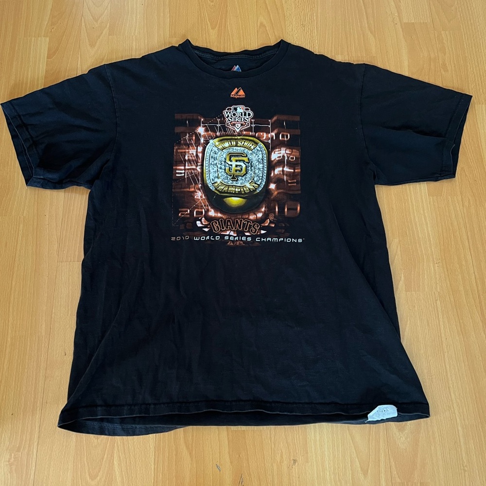 2010 World Series SF Giants Tee